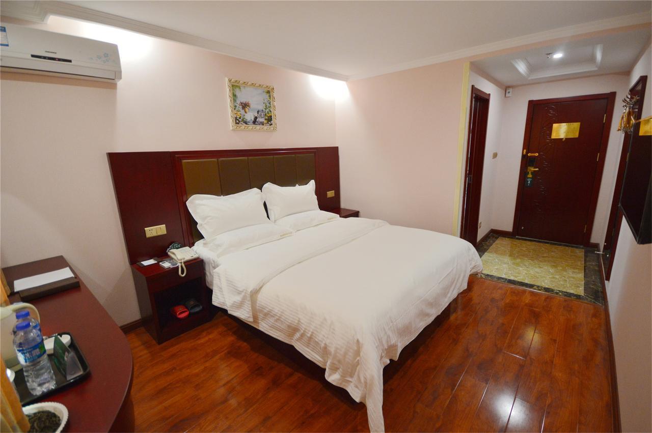 Greentree Inn Zhejiang Jinhua Yiwu International Trade City Changchun Street Shell Hotel מראה חיצוני תמונה