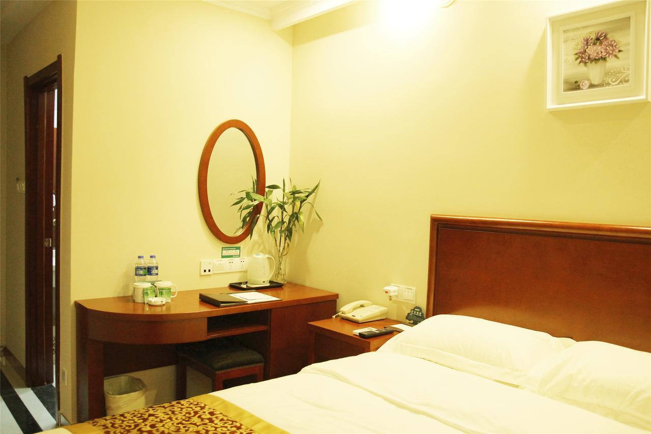 Greentree Inn Zhejiang Jinhua Yiwu International Trade City Changchun Street Shell Hotel מראה חיצוני תמונה