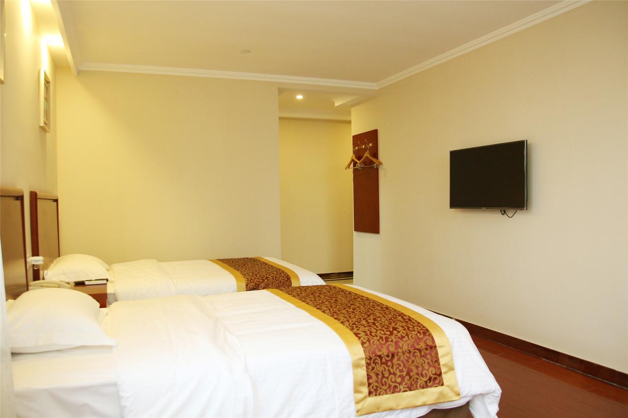 Greentree Inn Zhejiang Jinhua Yiwu International Trade City Changchun Street Shell Hotel מראה חיצוני תמונה